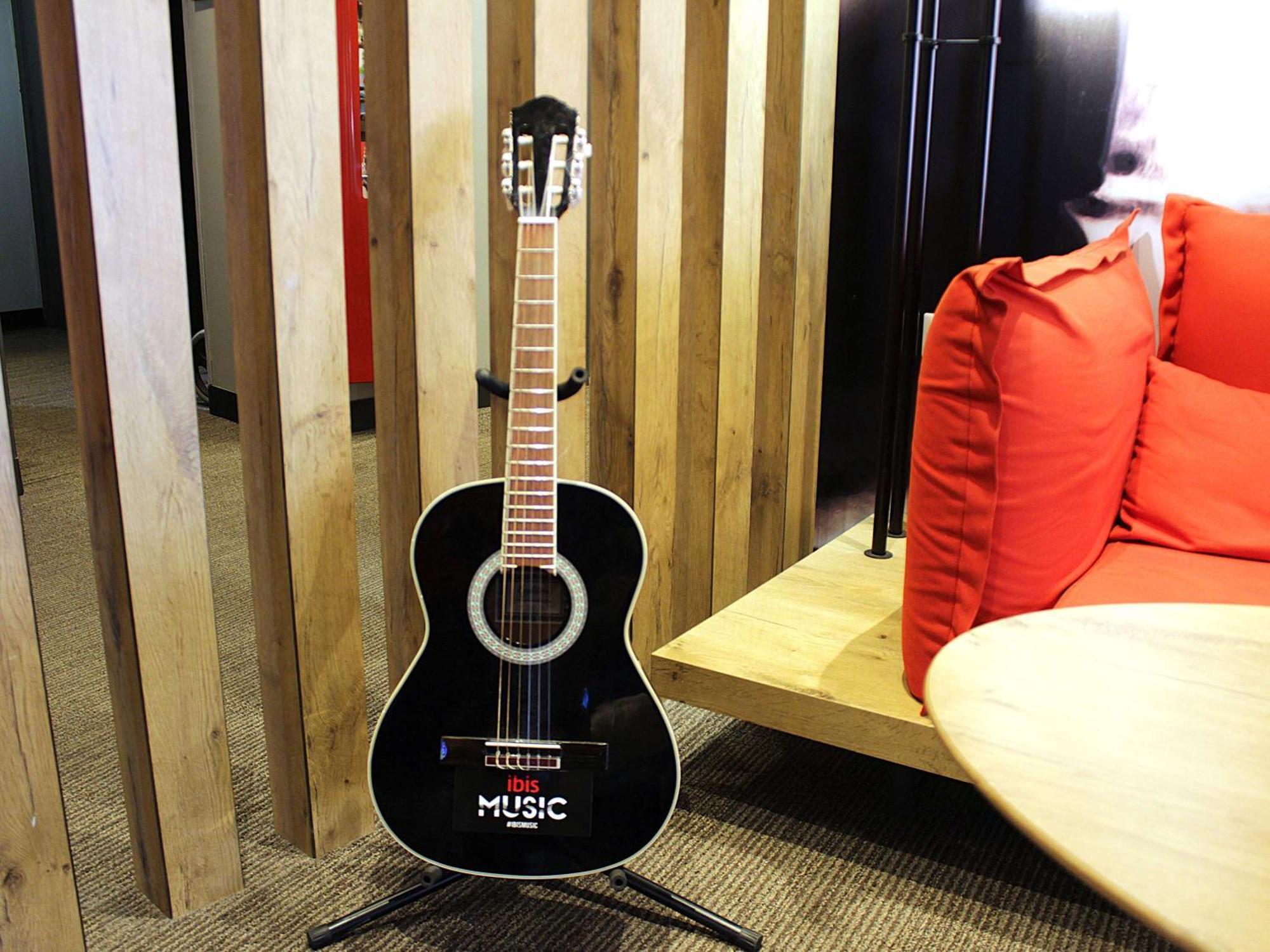 ไอบิส แอนซี ซองทร์ วีแยล วีล Hotel อานซี ภายนอก รูปภาพ